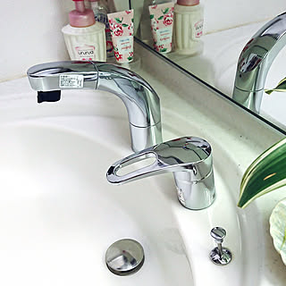 バス/トイレ/水栓金具/子供達と母が使います。/1・2階とも全く同じ洗面台です。/サニタリー...などのインテリア実例 - 2018-01-06 23:15:51