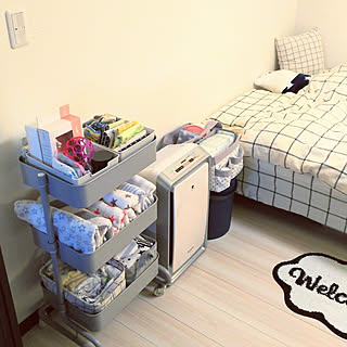ベッド周り/いぬばかりですみません。/いぬのいる暮らし/赤ちゃんのいる暮らし/コメントスルーで大丈夫です♡...などのインテリア実例 - 2018-10-18 16:24:52