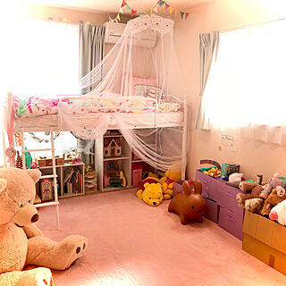 ロフトベッド 子供部屋女の子のおしゃれなインテリアコーディネート レイアウトの実例 Roomclip ルームクリップ
