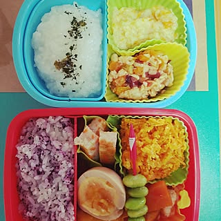 机/10ヵ月離乳食お弁当/4歳児お弁当/男の子の居る部屋/弁当の定番おかず*人参しりしりのインテリア実例 - 2017-05-18 09:23:45