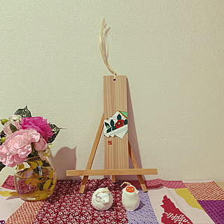 玄関 入り口 月次花御札 根津神社 犬と猫のいる暮らし 神棚のある暮らしのインテリア実例 18 12 04 09 33 57 Roomclip ルームクリップ