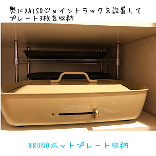 女性の、3LDK、家族住まいの「キッチン」についてのインテリア実例