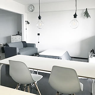部屋全体/モノトーンインテリア/シンプルライフ/シンプルインテリア/インスタと同じpic...などのインテリア実例 - 2018-01-12 08:55:11