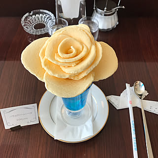 鳥のレースペーパー/レトロなストロー/薔薇のクリームソーダ/カフェ ヴィオロン/インテリアじゃなくてすみません...などのインテリア実例 - 2018-04-13 16:00:39