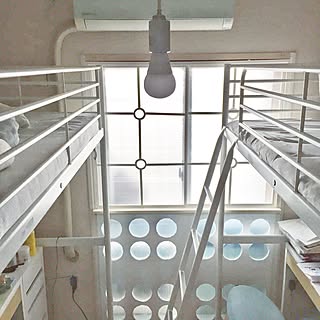 ベッド周り/飾るように暮らす/パンチのある物作りを目指す!/賃貸でも楽しく♪/海外のドミトリー風...などのインテリア実例 - 2017-02-26 17:09:36
