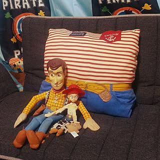 部屋全体/築60年/いいねコメありがとう(〃∇〃)/ニトリのソファー/リメイククッションのインテリア実例 - 2017-05-04 20:54:56