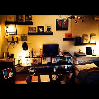 アンティーク イラストのおしゃれなアレンジ 飾り方のインテリア実例 Roomclip ルームクリップ