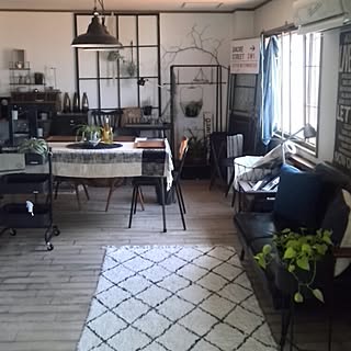 部屋全体/賃貸でも楽しく♪/ラグマット/コットンスラブスローケット✨/ダブルデイ...などのインテリア実例 - 2017-07-04 08:43:55