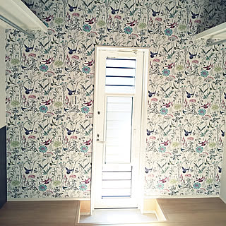 ウォークインクローゼット 花柄壁紙のインテリア実例 Roomclip ルームクリップ ウォークインクローゼット 花柄壁紙のインテリア実例 Roomclip ルームクリップ