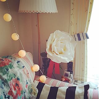 リビング/可愛すぎずカッコ良すぎずナチュラル過ぎず/IKEA/ソファ/コットンボールランプ...などのインテリア実例 - 2015-05-30 08:27:02
