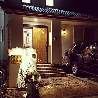 玄関/入り口/映画のインテリアに憧れる/2019.1.17/いつもいいねやコメありがとうございます♡/コメントスルーで大丈夫です♡/カフェ風インテリアを目指して...などのインテリア実例 - 2019-01-17 06:50:45