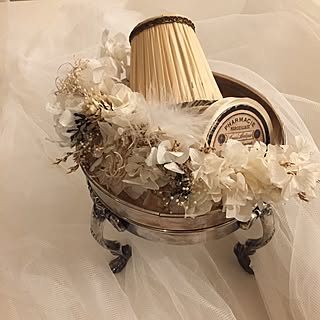 棚/ランプシェード/シルバー/IG→millefleur_m/フレンチシックに憧れ...などのインテリア実例 - 2016-02-07 23:29:02