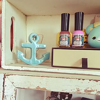 女性の、3LDK、家族住まいの「棚」についてのインテリア実例