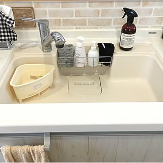 キッチン/スポンジはダイソーだったかな?/マーチソンヒューム/洗剤ボトル/シンク周り...などのインテリア実例 - 2017-06-13 10:38:39