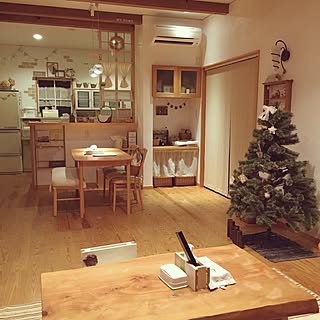 リビング/ナチュラルインテリア/無垢の家/クリスマスツリー/スタジオクリップのツリー...などのインテリア実例 - 2016-12-14 21:35:29