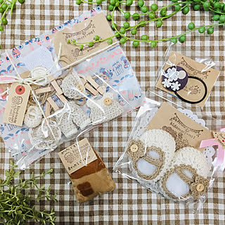 机/ベビーシューズ♡/お散歩ガーランド♡/mei ちゃんの作品♡/Instagram→mari.o18...などのインテリア実例 - 2019-02-13 09:49:54