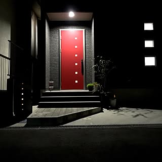 赤いドアのインテリア実例 | RoomClip(ルームクリップ)