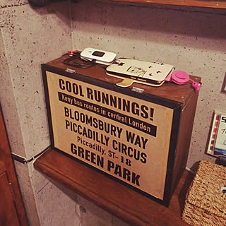 コルクボードリメイク コンクリート風壁紙のインテリア実例 Roomclip ルームクリップ