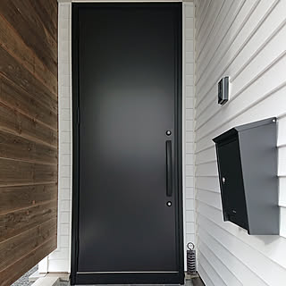 黒い玄関ドアのインテリア実例 Roomclip ルームクリップ 黒い玄関ドアのインテリア実例 Roomclip ルームクリップ