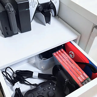 夫婦二人暮らし 3度の飯よりゲームが好きな夫のインテリア実例 Roomclip ルームクリップ