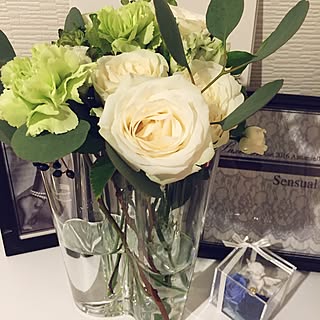 棚/ittala/イッタラ/花瓶/花...などのインテリア実例 - 2016-10-11 22:45:34