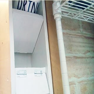 ●主人のDIY●/コンセント隠し♥/●主人のアイデア♥/スリム調味料入れ⇒4段♥/★ホットユーザー⇒Thank you!★...などのインテリア実例 - 2017-05-13 21:36:01