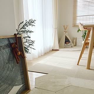 ブラインド 犬のいる暮らしのおしゃれなアレンジ 飾り方のインテリア実例 Roomclip ルームクリップ