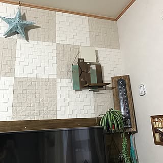 壁/天井/フェイクグリーン/エコカラットタイル/画用紙バーンスター★/時計DIY...などのインテリア実例 - 2017-03-06 19:10:55