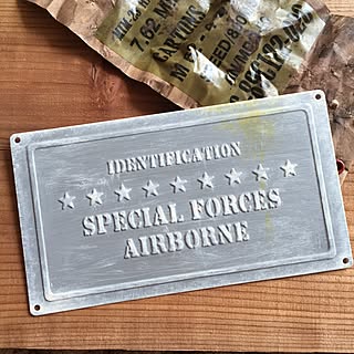 セリア ミリタリーサインプレートのインテリア実例 Roomclip ルームクリップ セリア ミリタリーサインプレートのインテリア実例 Roomclip ルームクリップ