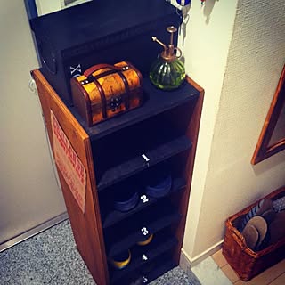 玄関/入り口/廃材/なんちゃってDIY/vita/ステンシル…ステンシルなのか!?/男前...などのインテリア実例 - 2014-06-17 14:54:13
