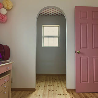 ピンクのドアのインテリア実例 Roomclip ルームクリップ