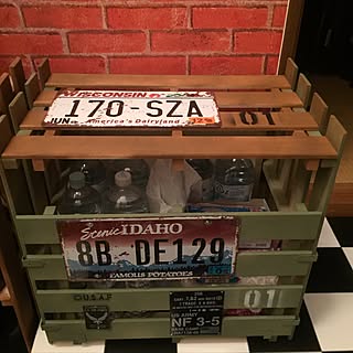 アーミー グリーン 色