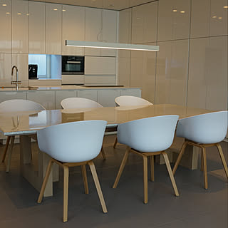 ダイニングテーブル＆チェア/HAY/リビング/シンプルモダン/シンプルインテリア...などのインテリア実例 - 2019-03-20 21:00:26