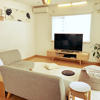 部屋全体/からだにフィットするソファ/ニトリのスツール/テレビボード/北欧ナチュラル...などのインテリア実例 - 2018-02-14 13:59:13