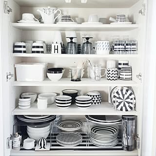 キッチン/Instagramやってます/momohome500/白黒/食器棚...などのインテリア実例 - 2015-01-27 21:32:23