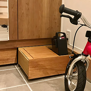 電動自転車充電器収納のインテリア実例 Roomclip ルームクリップ 電動自転車充電器収納のインテリア実例 Roomclip ルームクリップ