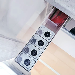 コンロ横の引き出しのインテリア実例 Roomclip ルームクリップ