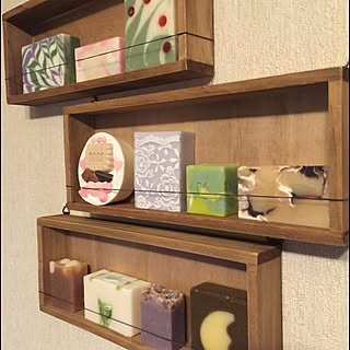 女性の、4LDK、その他の「棚」についてのインテリア実例