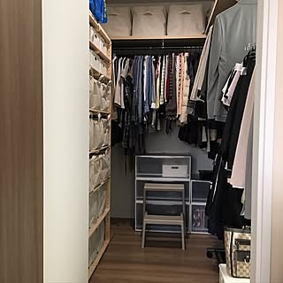 ウォークインクローゼット 一条工務店のインテリア実例 Roomclip ルームクリップ