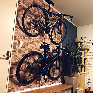 ロードバイク壁掛けのインテリア実例 Roomclip ルームクリップ ロードバイク壁掛けのインテリア実例 Roomclip ルームクリップ