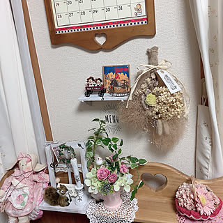 女性の、Other、家族住まいの「棚」についてのインテリア実例