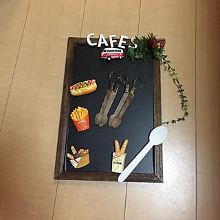 キッチン/明日からお休み致します(՞ټ՞☝/綺麗なお部屋を保ちたいと!/強迫性潔癖旦那明日は昼には帰宅/100均大好き(° ꈊ °)...などのインテリア実例 - 2017-08-04 23:10:36