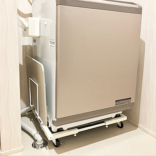 日立洗濯機/ティッシュボックス/バスマットスタンド/珪藻土マット/洗濯機置き台...などのインテリア実例 - 2019-07-13 21:38:09