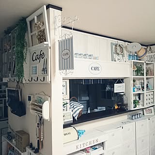 白くしたい♡/カフェ風に憧れている/花かんざしのリース/kitchen counter DIY/cafe...などのインテリア実例 - 2015-04-05 20:51:38