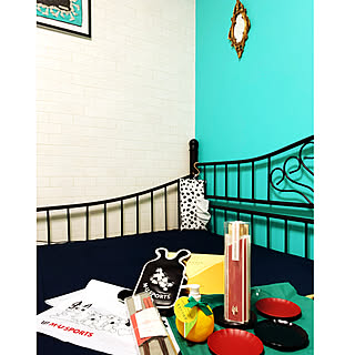 ティファニーブルーの壁紙 ティファニーブルーのアクセントクロスのインテリア実例 Roomclip ルームクリップ