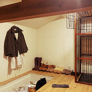 クマ幸/セルフリフォーム/北欧パイン材の床板/La Botte Gardian/Celtic Sheepskinブーツ...などのインテリア実例 - 2020-01-05 09:30:04