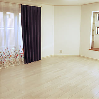 アクセントクロス 刺繍レースカーテンのインテリア実例 Roomclip ルームクリップ