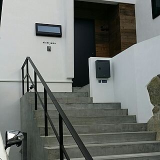 モルタル 白い家のおしゃれなインテリア 部屋 家具の実例 Roomclip ルームクリップ