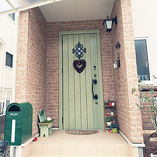 グリーンの玄関ドアのインテリア実例 Roomclip ルームクリップ