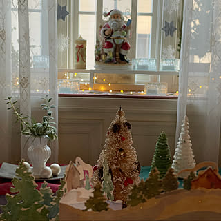 オルゴール クリスマス雑貨のおしゃれなアレンジ・飾り方のインテリア 欲しいの クリスマス 飾り 置物 サンタさんのおもちゃ屋さん 8曲 オルゴール クリスマス